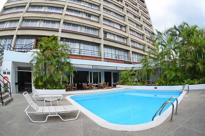 Hotel Paseo De Las Mercedes Каракас Экстерьер фото
