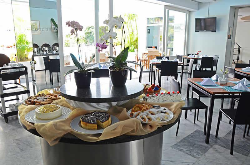 Hotel Paseo De Las Mercedes Каракас Экстерьер фото