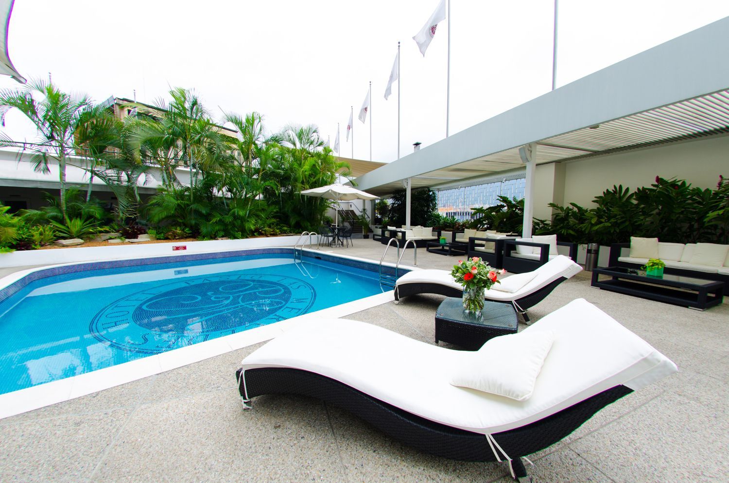 Hotel Paseo De Las Mercedes Каракас Экстерьер фото