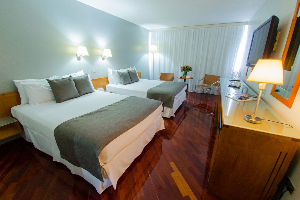 Hotel Paseo De Las Mercedes Каракас Экстерьер фото