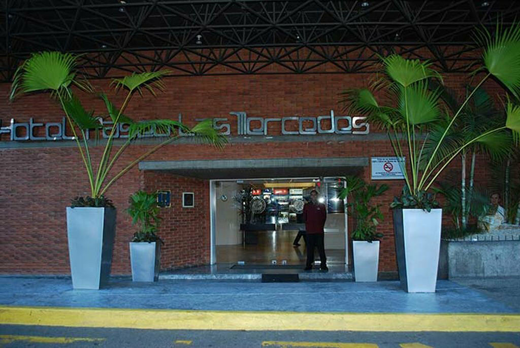 Hotel Paseo De Las Mercedes Каракас Экстерьер фото